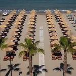 Hotel Mirage