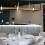 Hotel Mirage Golem (Tirana)