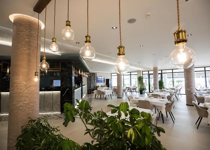 Mirage 4* Golem (Tirana)