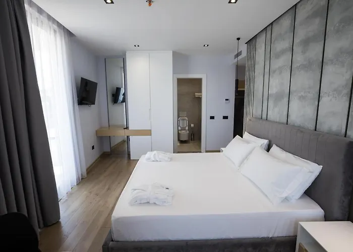 Hotel Mirage Golem (Tirana)